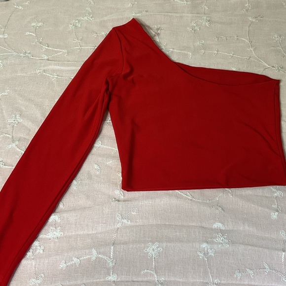 Better Be Crop Top - Picture 1 of 8